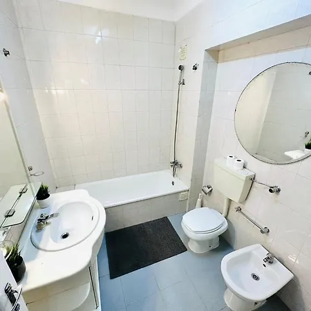 Rooms, Location For Tourists * 리스본