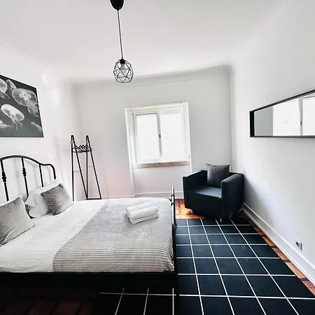호스텔 Rooms, Location For Tourists