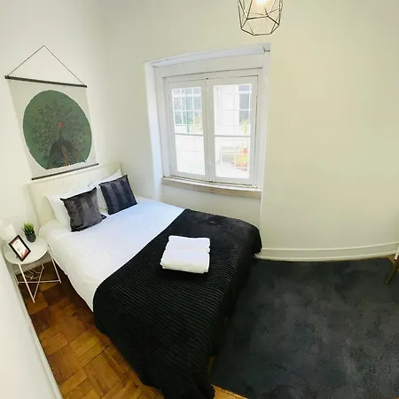 Rooms, Location For Tourists 리스본
