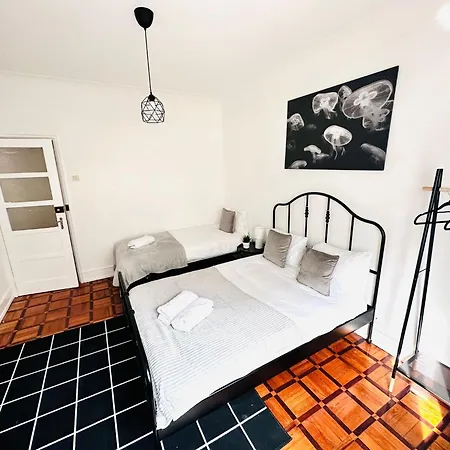Rooms, Location For Tourists * Lisboa