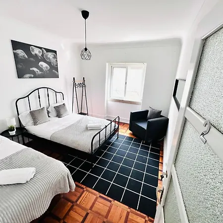 Rooms, Location For Tourists Lisboa
