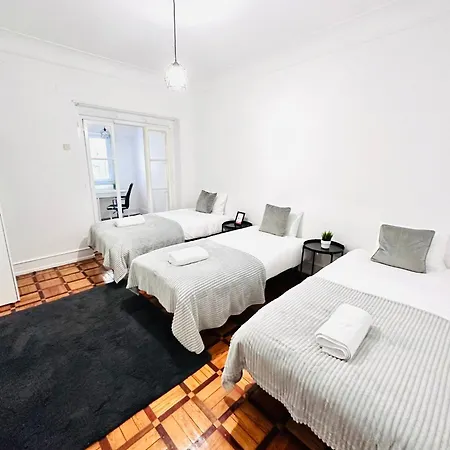 Hostel Rooms, Location For Tourists Lisboa