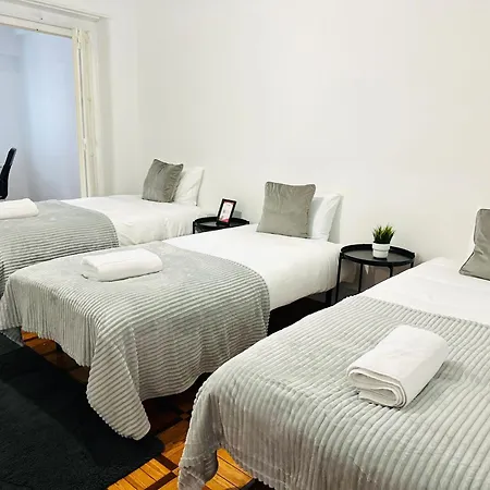 Rooms, Location For Tourists * Lisbon