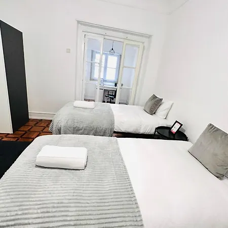 Rooms, Location For Tourists *